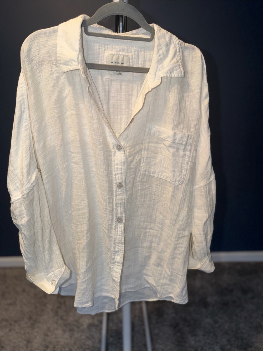 American Eagle Outfitters Cream Button-Down Women's Shirt
